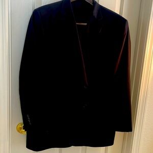 Brioni MensBlazer with timeless fashion that gets plenty attention and complimen